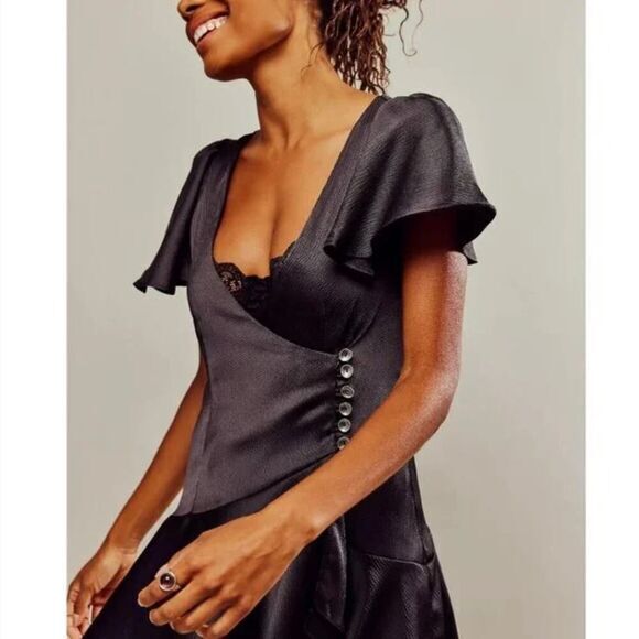 NEW Free People Scarlett‎ Short Sleeve Texture Mini Dress black, size XS - Picture 3 of 16